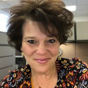 Meet your Posher, Anita